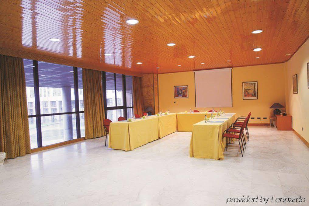 Exe Area Central Hotel Santiago de Compostela Facilities photo